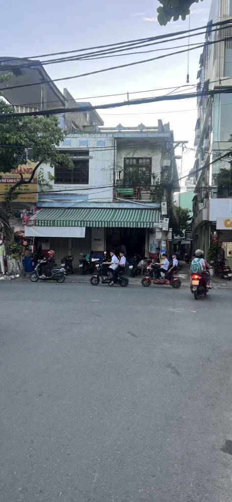 Bán nhà mặt tiền đường Triệu Nữ Vương, phường Hải Châu II, Quận Hải Châu, Đà Nẵng